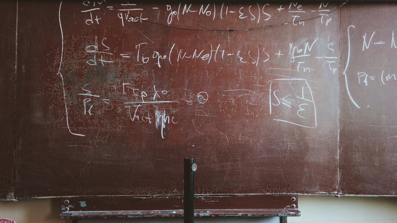 Managing the challenges facing education leaders in 2015