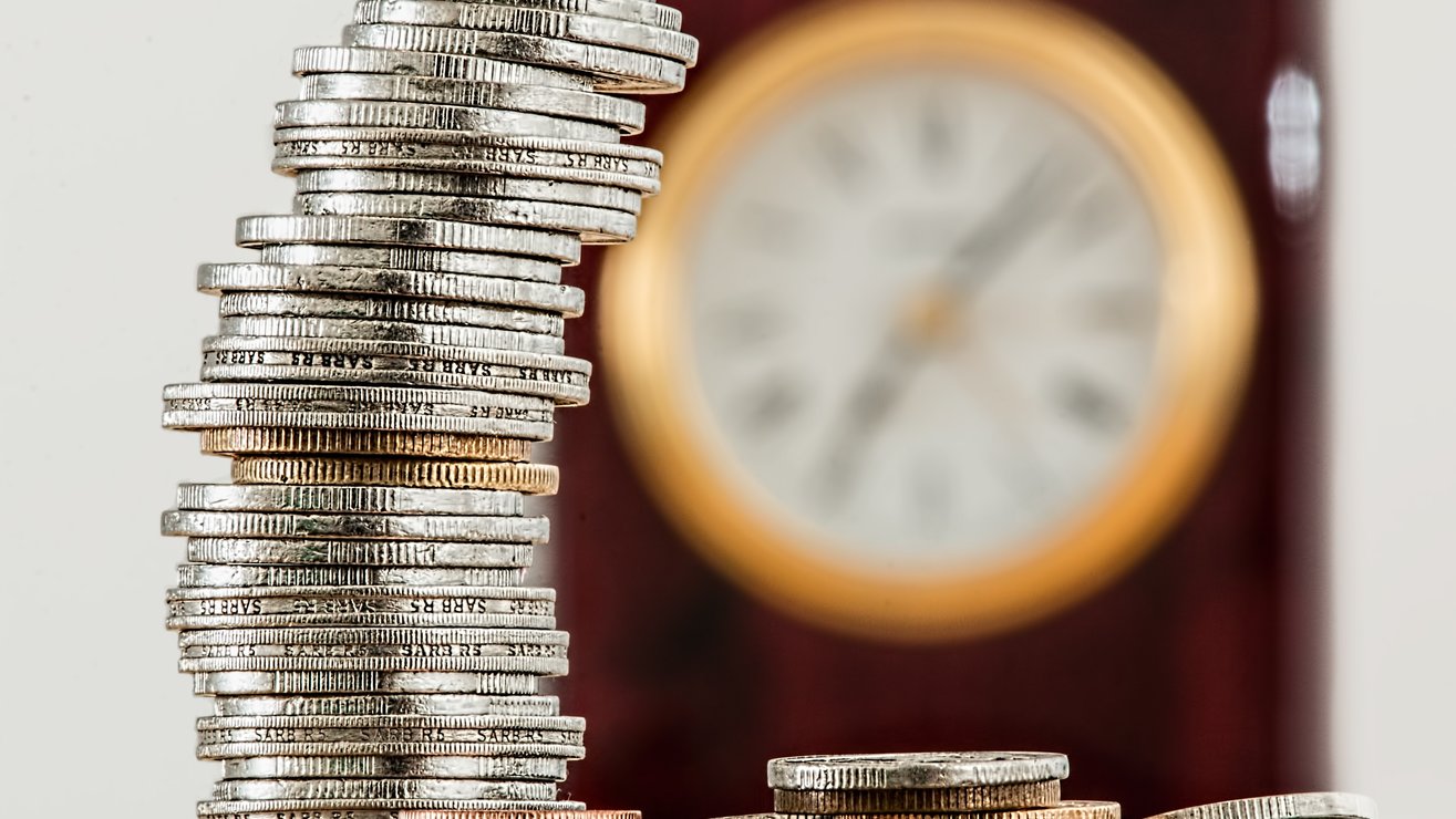 Looking at the Financial Services market in 2015